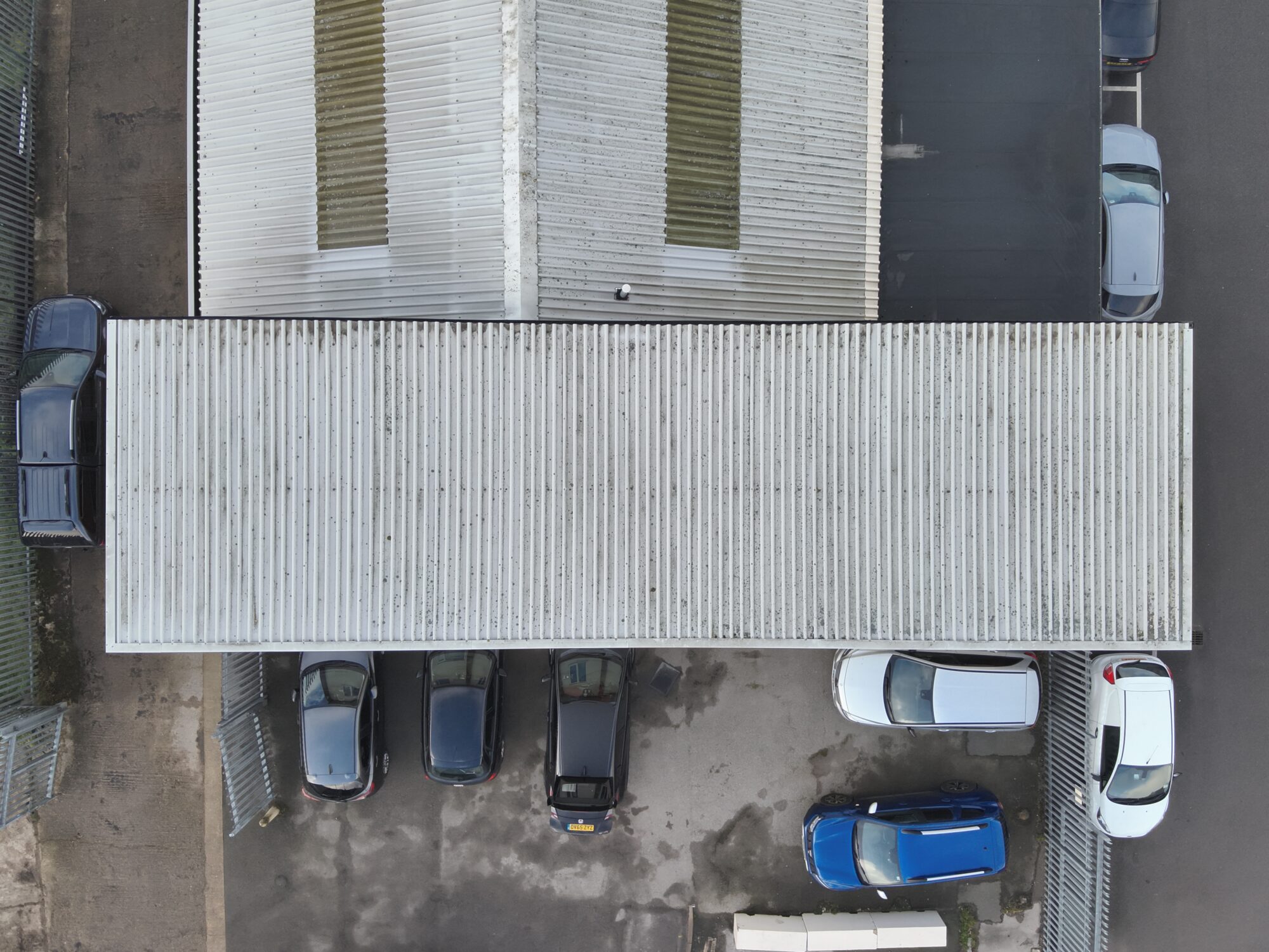 Roof inspection carried out by a drone
